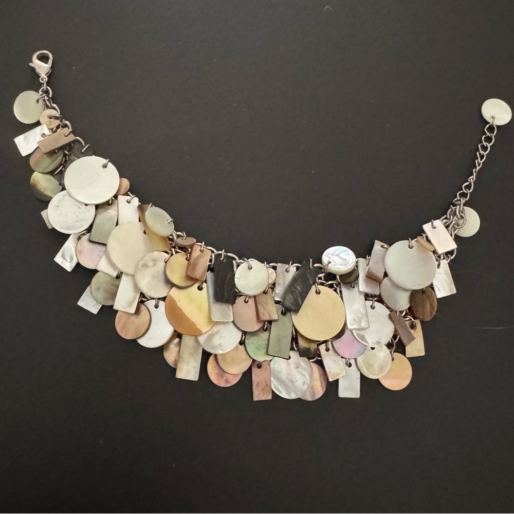 Natural shell mesh bracelet